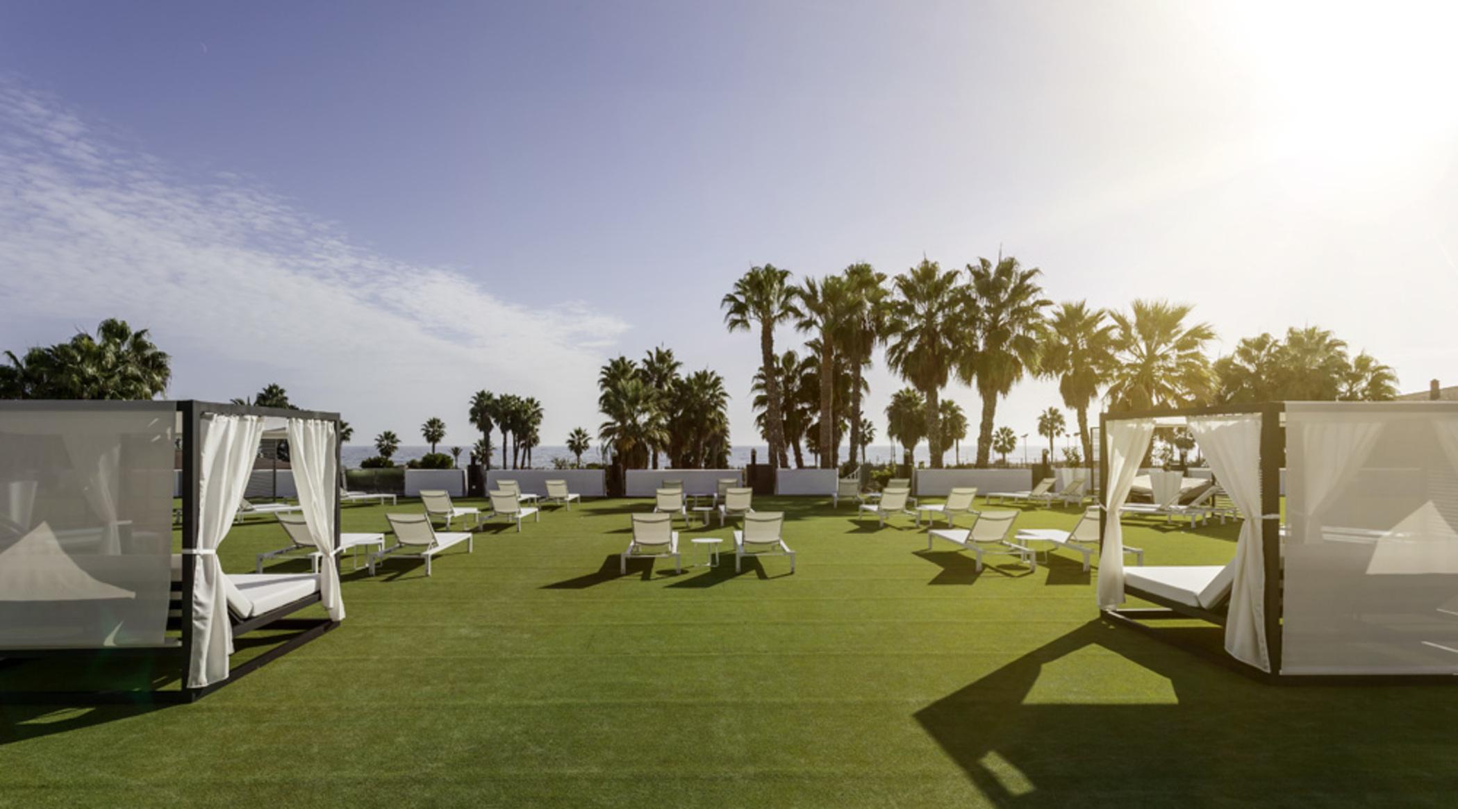 Ilunion Hotel 4*