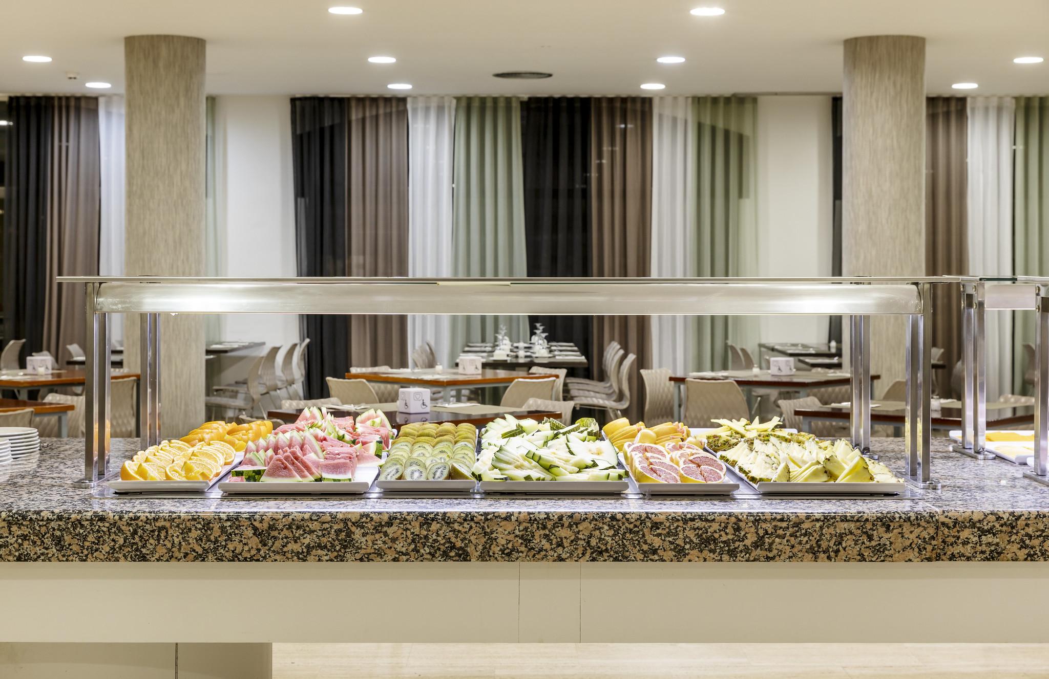Ilunion Hotel 4*