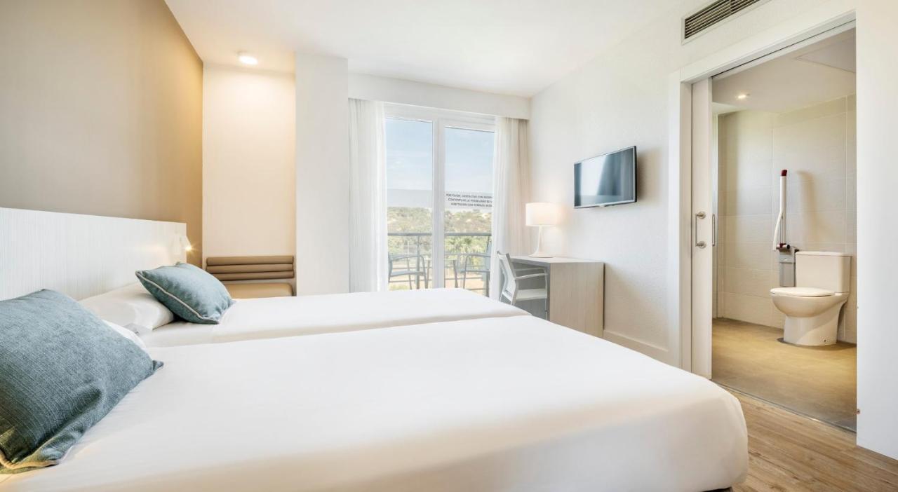 Ilunion Hotel 4*